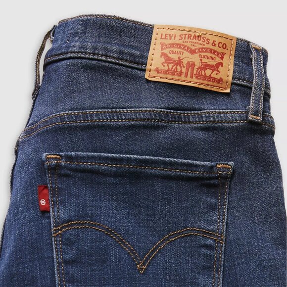 Levis 314 Shaping Straight Women's Jeans NWT - Picture 3 of 7